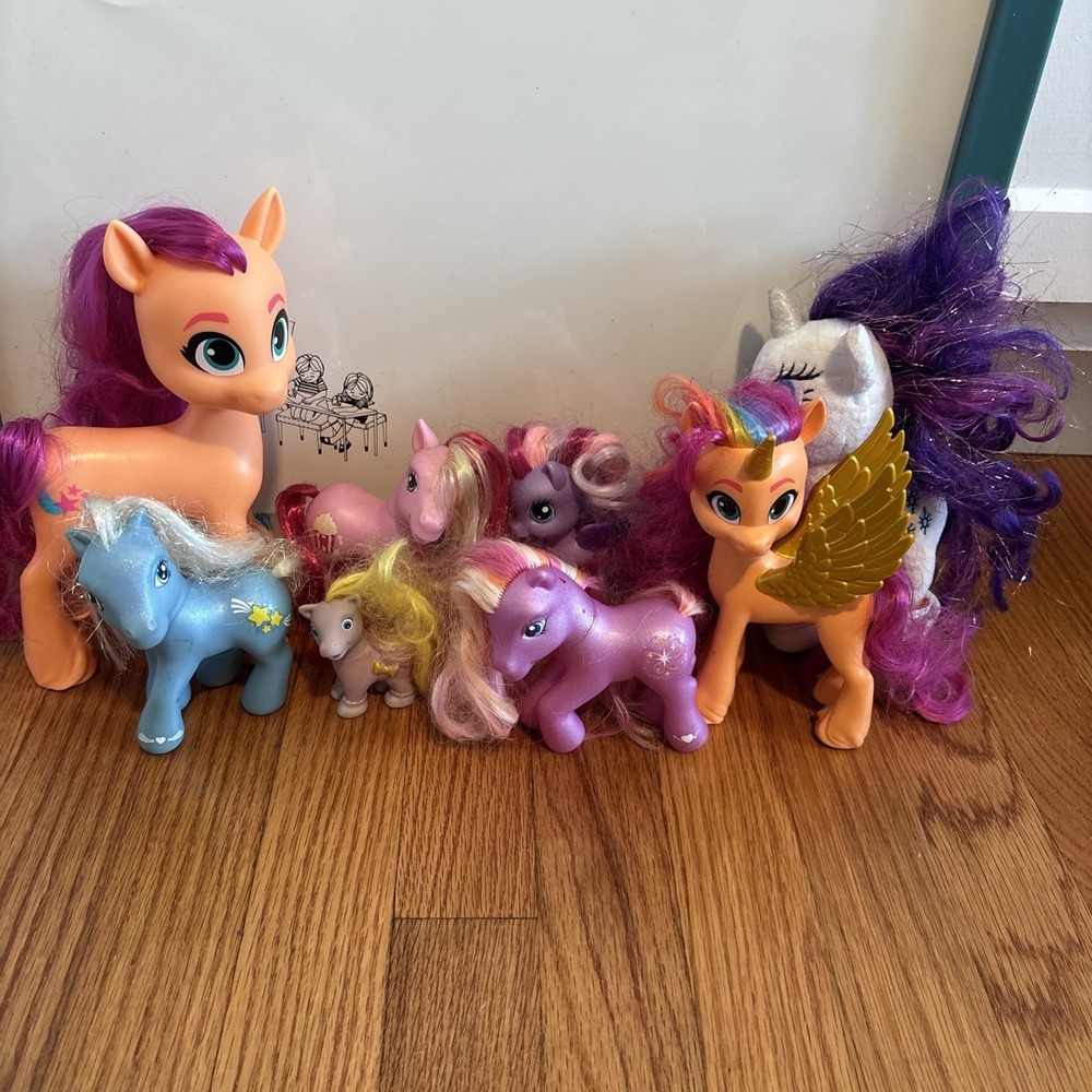LOT (8) My Little Pony G3 All Sizes Figures All Different Ponies Brushable Hair